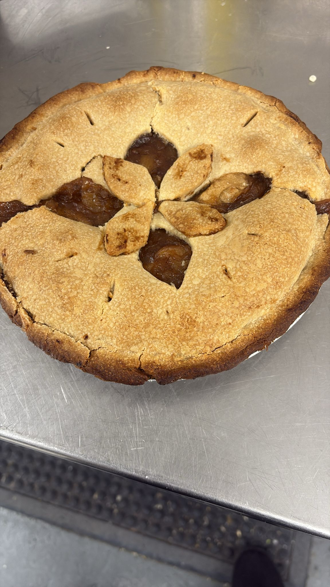 Homemade apple pie